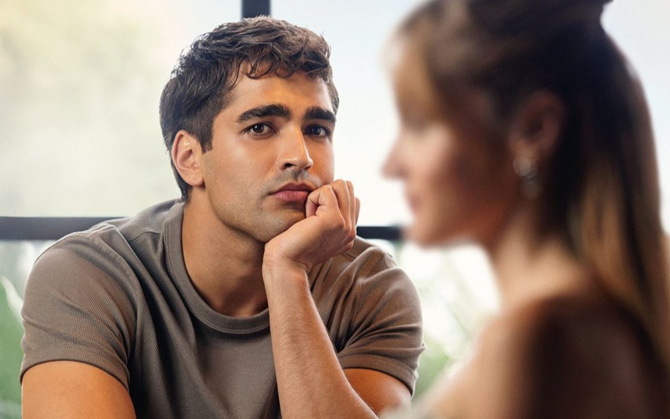 مسلسل لن يحدث لنا شيء الحلقة 8 مدبلجة